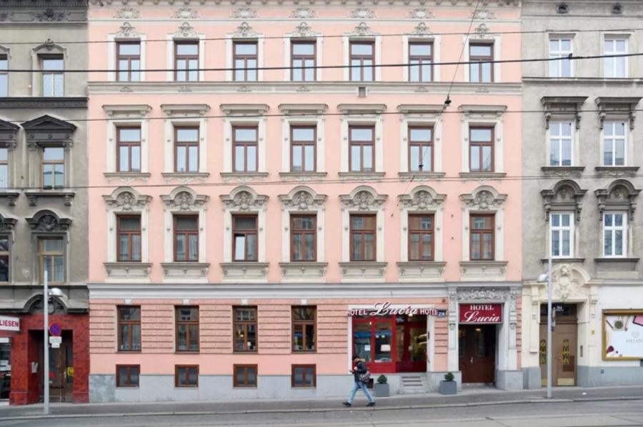 Lucia Hotel Vienne